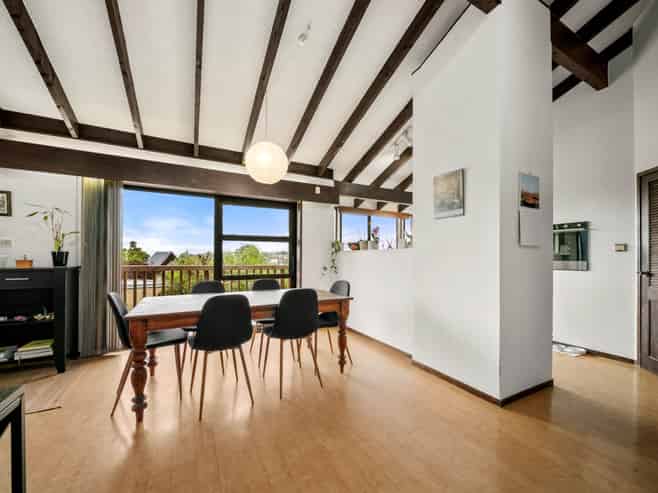 1/518 Beach Road, Murrays Bay