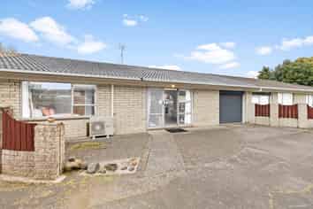 2/46 Jellicoe Road, Manurewa