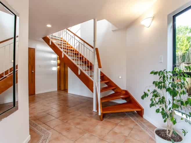 9  Highwood Grove, Torbay