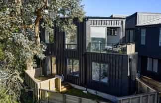 5/80 Seatoun Heights Road, Seatoun