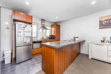 40/42 Holly Street, Avondale