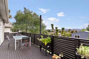 37 Roberton Road, Avondale