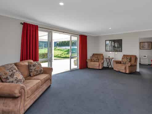 331 Otaika Valley Road, Otaika