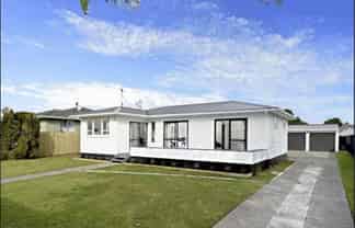 7 Marybeth Place, Papakura