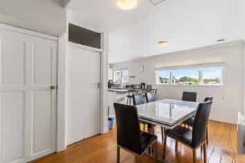 1/131 Ladies Mile, Ellerslie