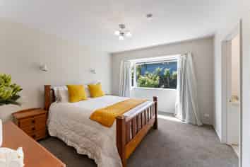 22 Gamblins Road, Saint Martins