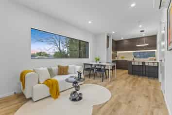 Lot 7/ 220 Pakuranga Road, Pakuranga Heights