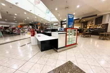 Prime Kiosk by Woolworths & Sierra | 18m2