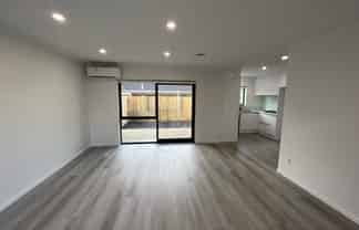 4/27 Wentworth Avenue, Papatoetoe