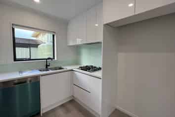 4/27 Wentworth Avenue, Papatoetoe