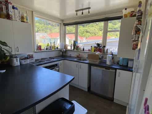 45 Hall Street, Newtown