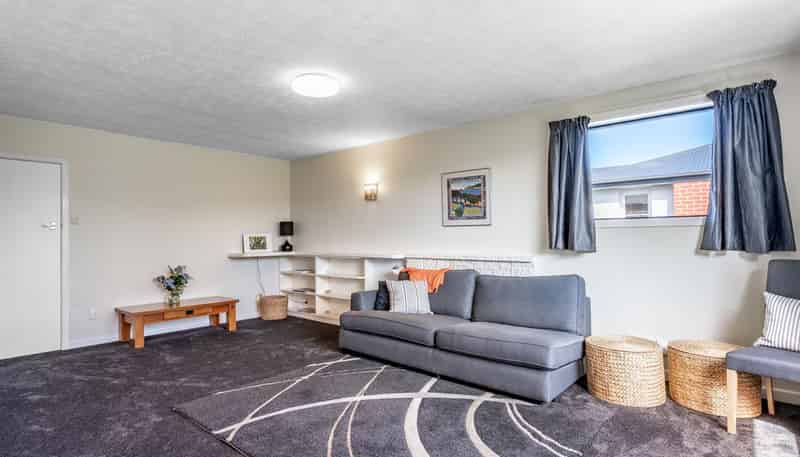 74 Helmsdale Street, WAVERLEY