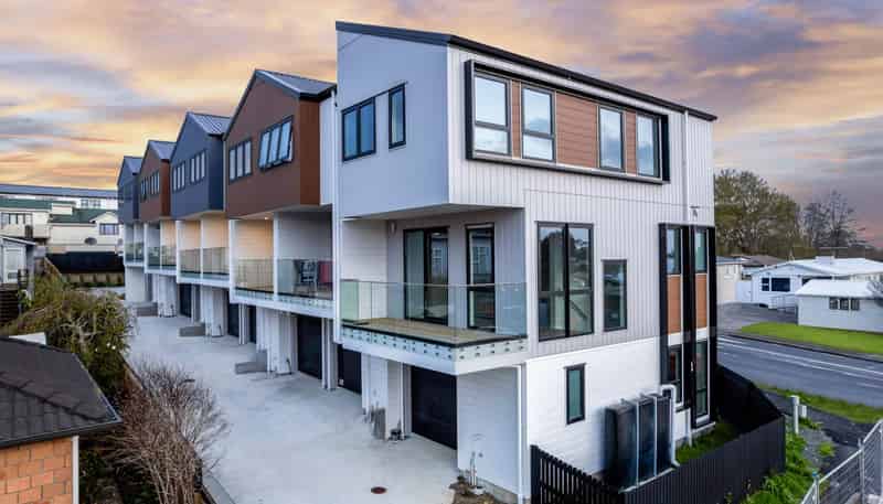 3/2 Reeves Road, Pakuranga