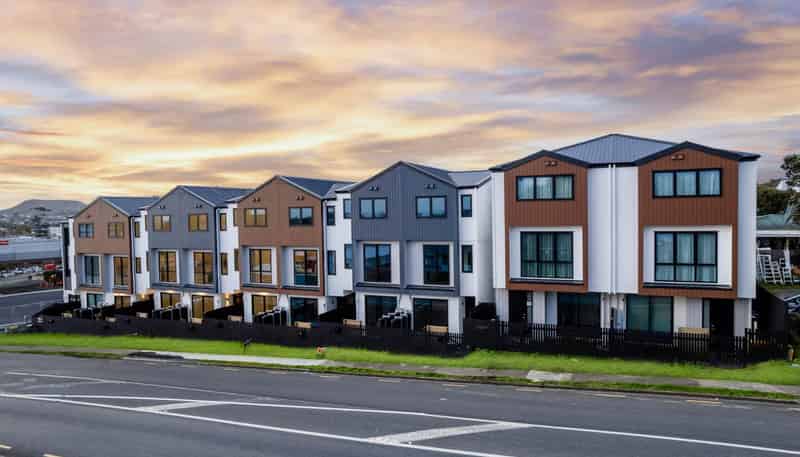 4/2 Reeves Road, Pakuranga