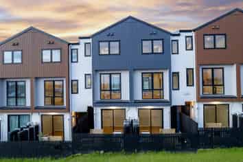 9/2 Reeves Road, Pakuranga