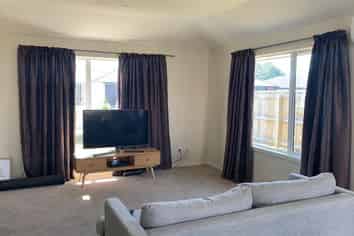 8 Barham Place, Stoke