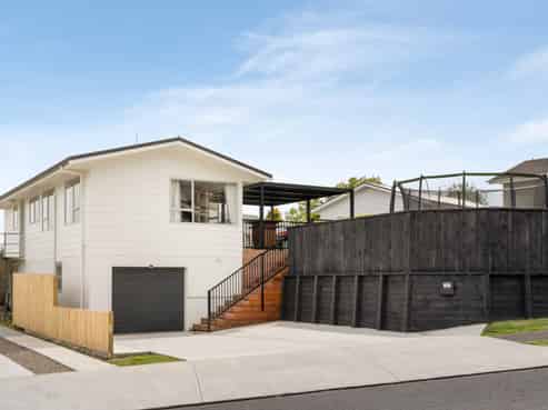 53 Westwood Street, Bellevue