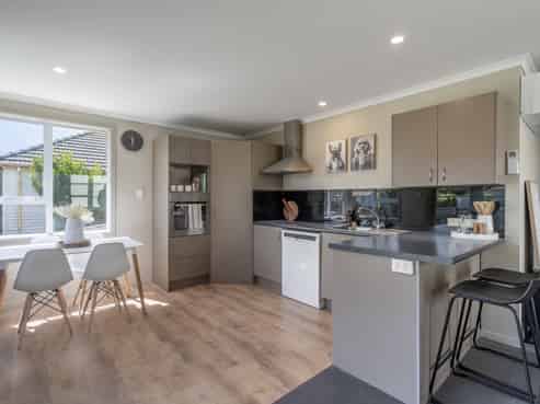 175 Crawford Street, Glengarry