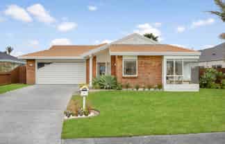 10 Amadeus Place, Northpark