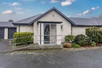 Flat 2/29 Ivory Street, Rangiora