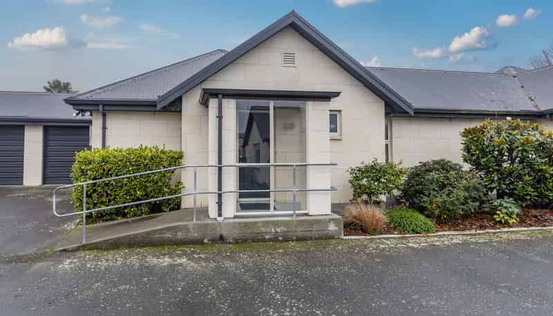 Flat 2/29 Ivory Street, Rangiora