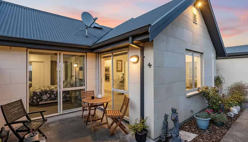 Flat 2/29 Ivory Street, Rangiora