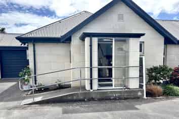 Flat 2/29 Ivory Street, Rangiora