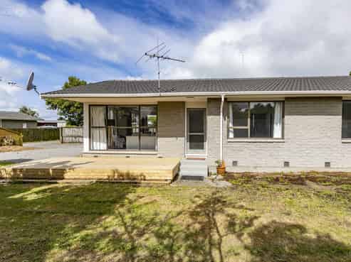 11 Channel Place, Aranui