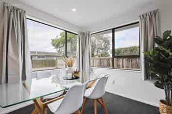 11 Channel Place, Aranui