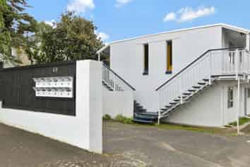 69K Woodward Road, Mount Albert