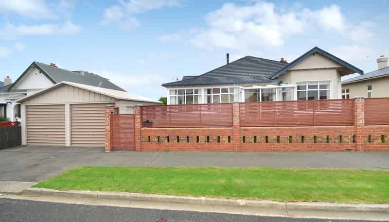 77 Ascot Street, Saint Kilda