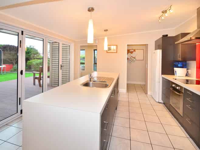 77 Ascot Street, Saint Kilda