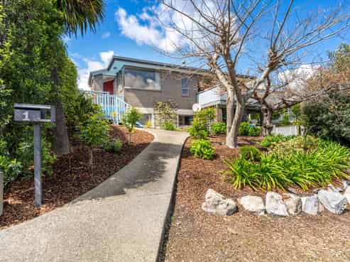 1 Greenwood Place, Richmond