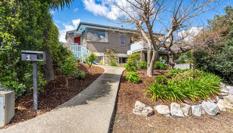 1 Greenwood Place, Richmond