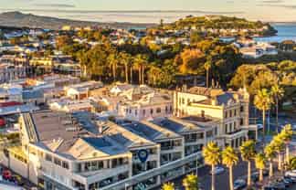 7/2 Queens Parade, Devonport