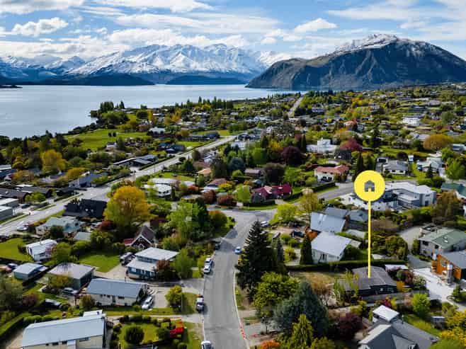 44 Hunter Crescent, Wanaka