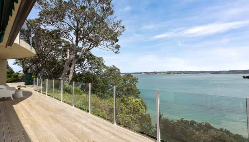 787 Whangaparaoa Road, Manly