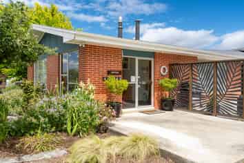 1 and 1A Davis Avenue, Ranfurly