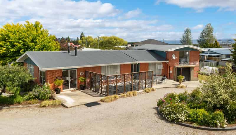 1 and 1A Davis Avenue, Ranfurly