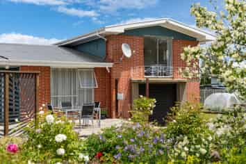 1 and 1A Davis Avenue, Ranfurly