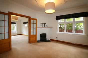 10 Rongopai Street, Roslyn