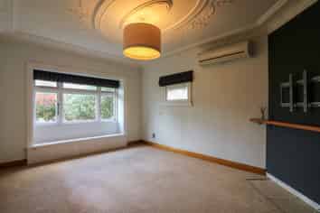 10 Rongopai Street, Roslyn