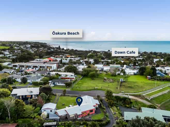 16 Hussey Street, Oakura