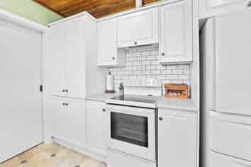 49 Trevors Road, Hampstead