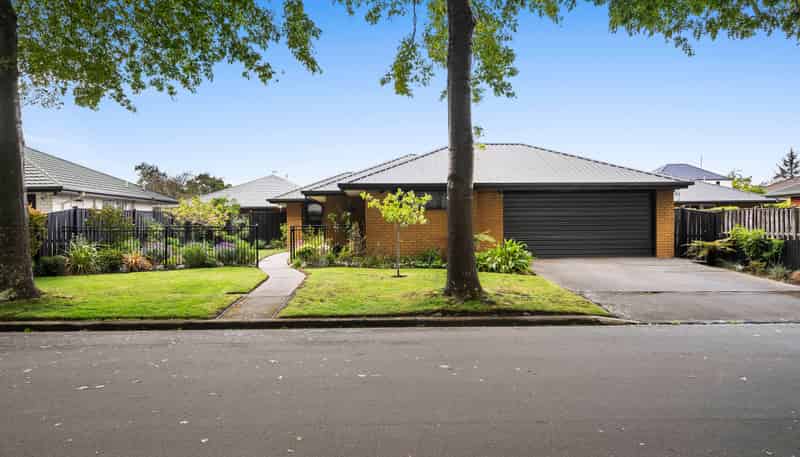 5 Villa Grove, Ilam
