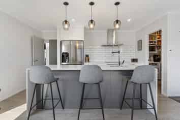 4 Winstone House Road, Paerata