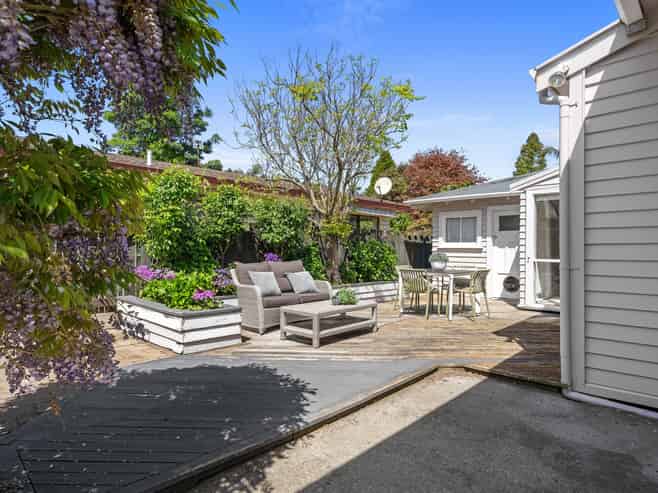 13 Tasman Street, The Wood