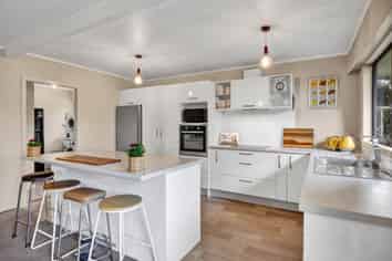 19 Wesley Avenue, Frankleigh Park