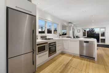 1/4 Spencer Road, Pinehill