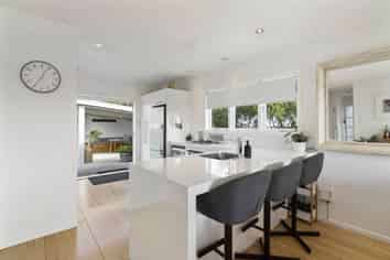 1/4 Spencer Road, Pinehill